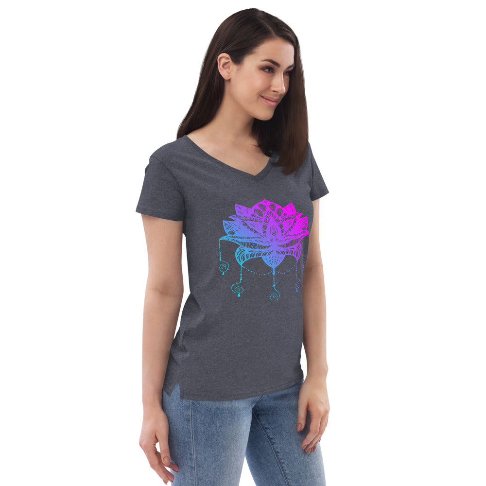 Women’s recycled v-neck T-shirt